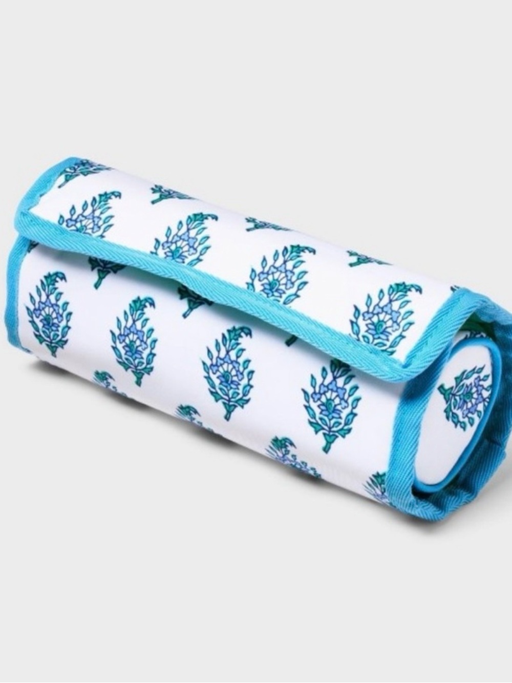 Roller Rabbit x Target NWT Blue Floral Roll-Up Jewelry Pouch